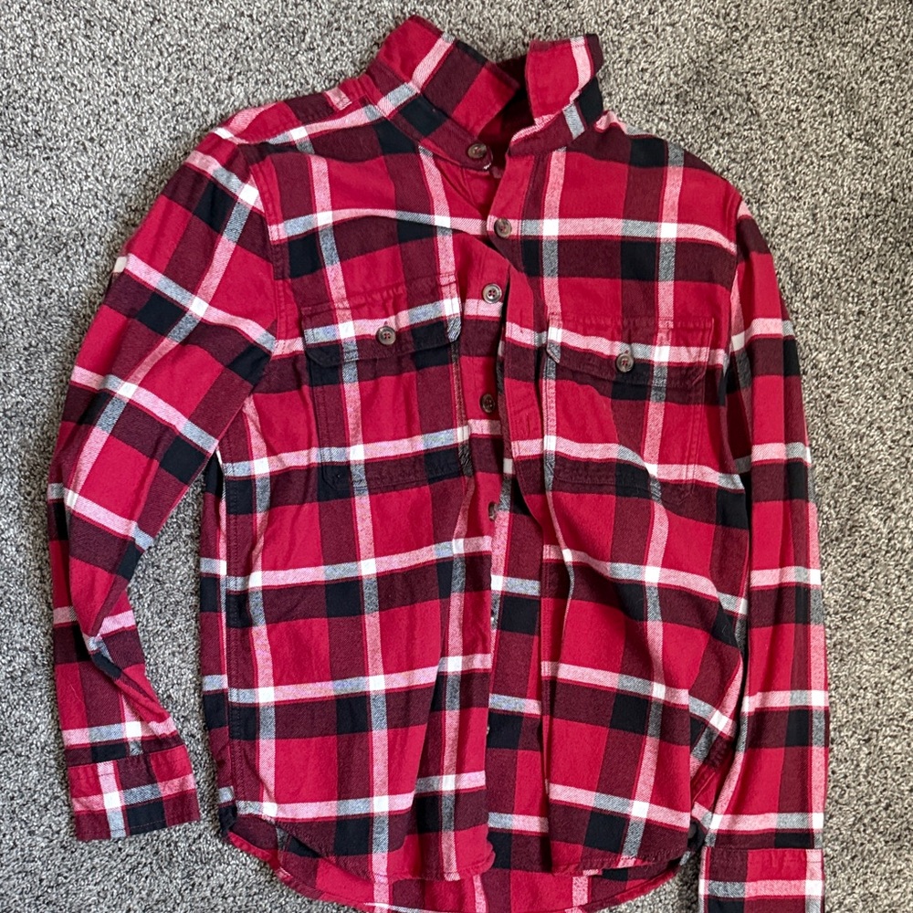 Aeropostale Red and Black Plaid Casual Button Down Shirt